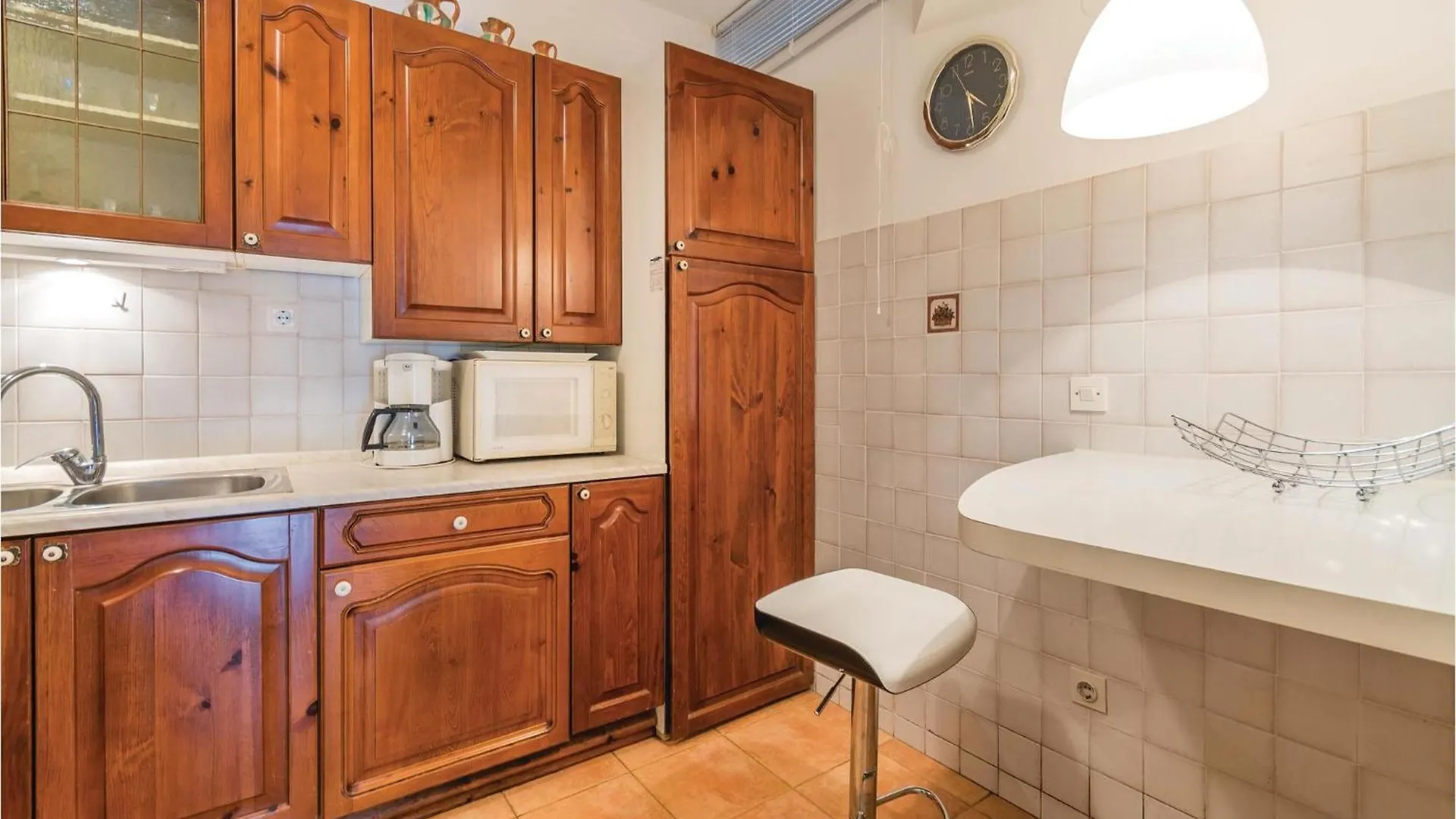 Pet Friendly Apartment In Pula With Wifi 0*,